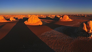 LUX weisse Wüste Ägüpten 57.jpg